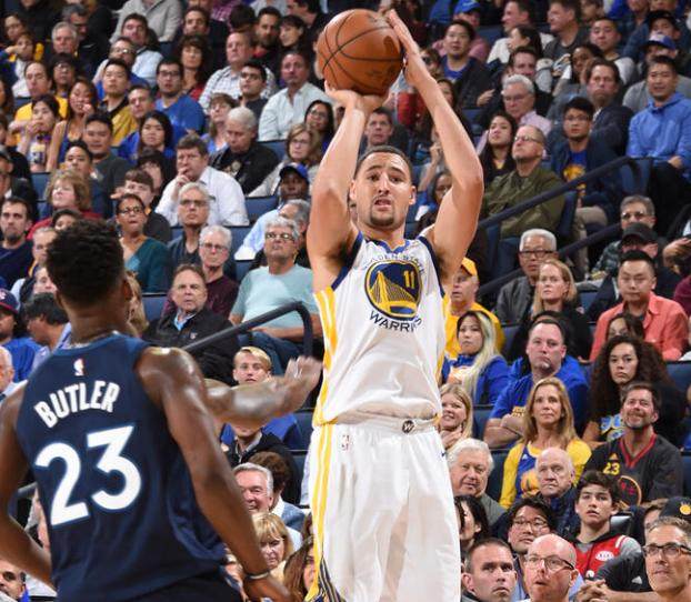 在全场控球 在全场控球