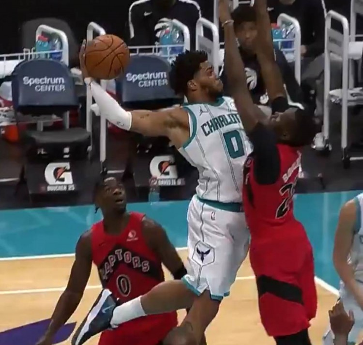 在客场迎战 在客场迎战